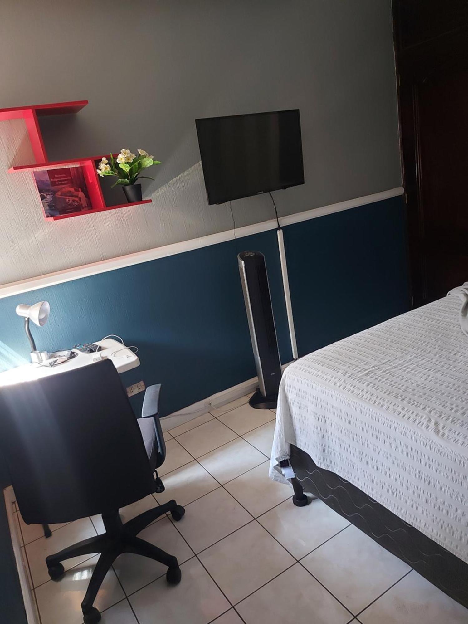 Casa Familiar La Arboleda Apartment Guatemala City Bilik gambar