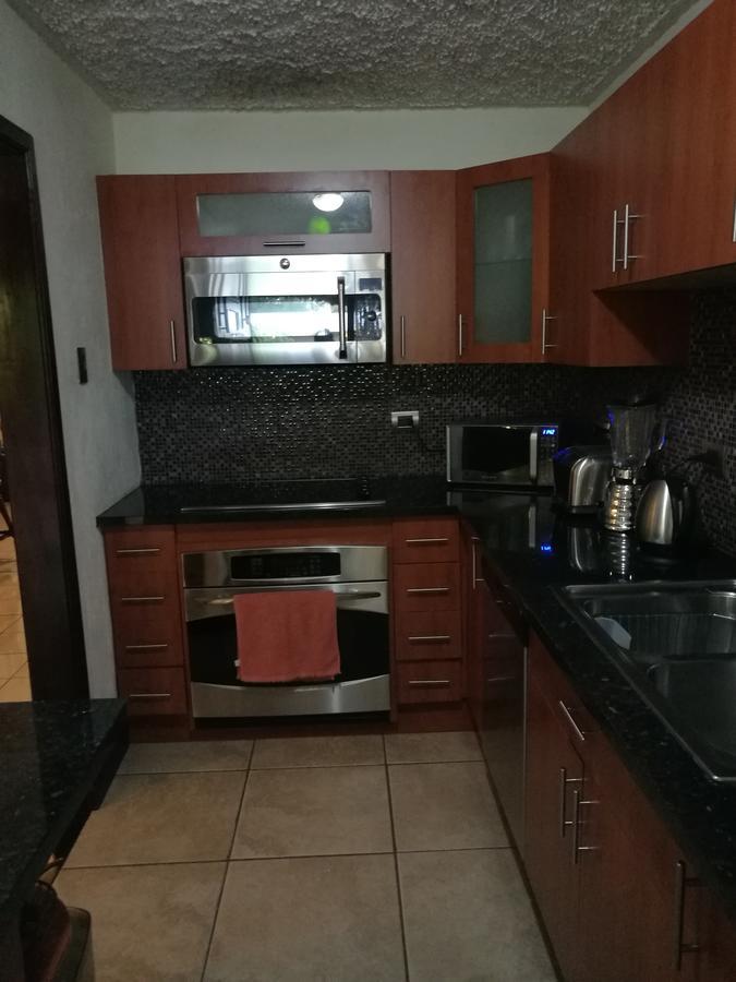 Casa Familiar La Arboleda Apartment Guatemala City Luaran gambar