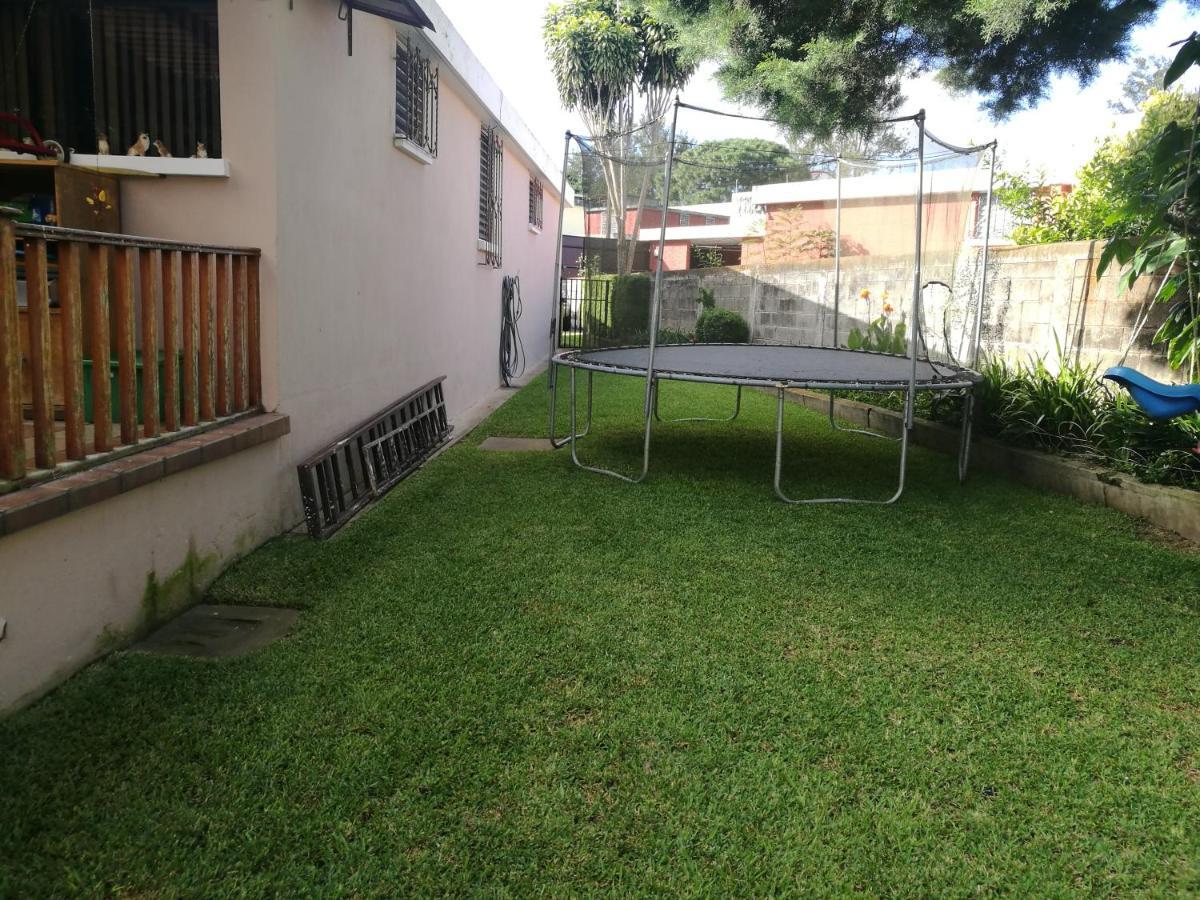 Casa Familiar La Arboleda Apartment Guatemala City Luaran gambar